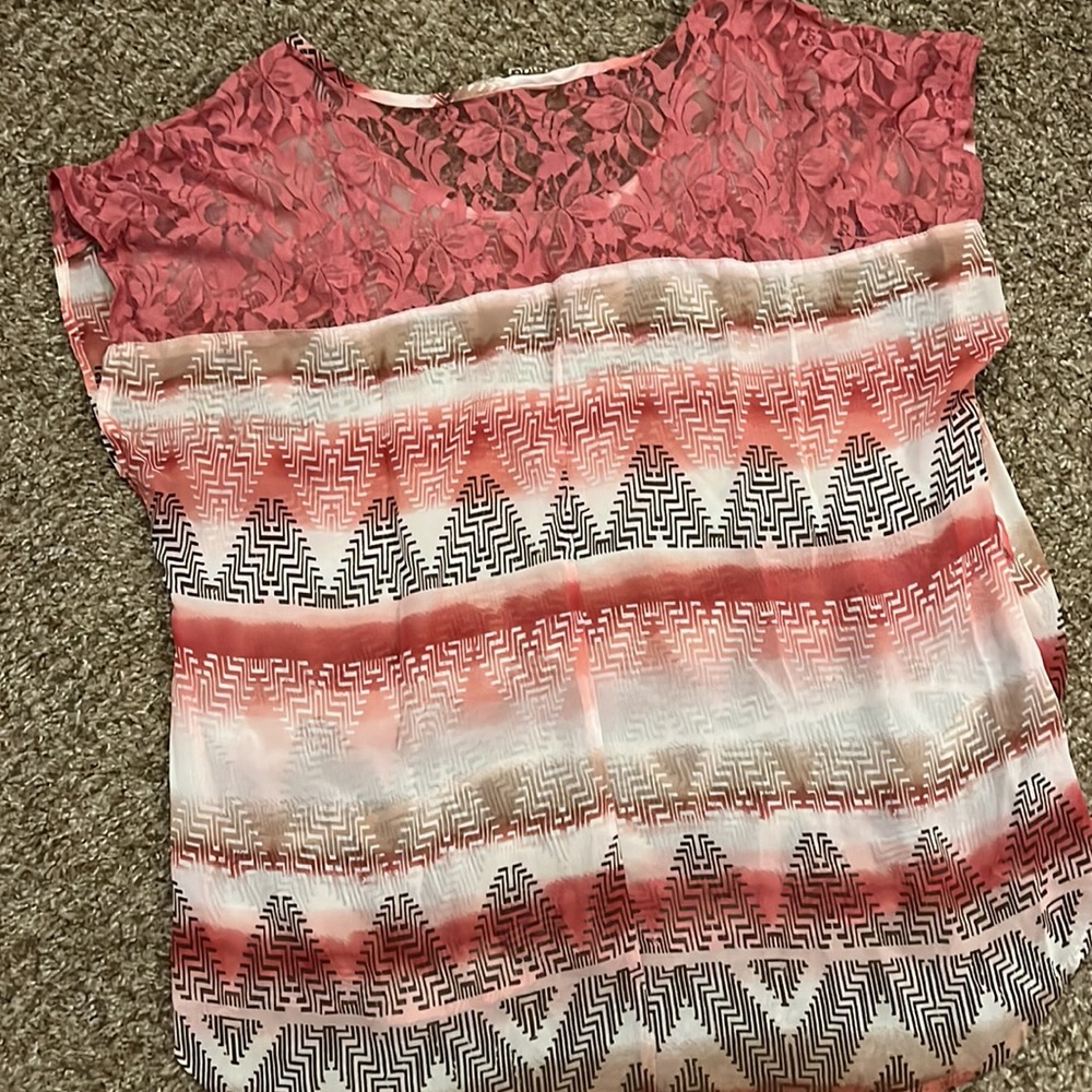 T shirt - Picture 3 of 4